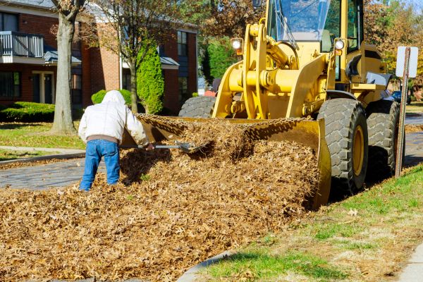 Mulch Hauling in Spring